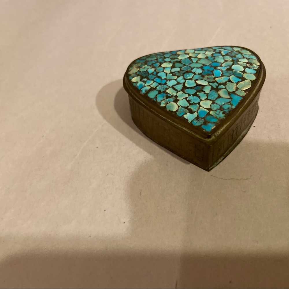 Vintage Heart-Shaped Trinket‎ Box in Brass Encrusted with turquoise color stones